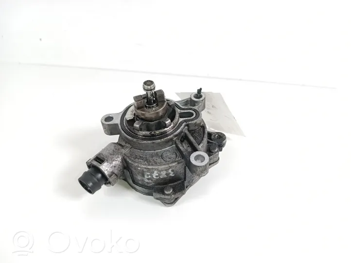 Volvo S60 Vacuum pump 31258031