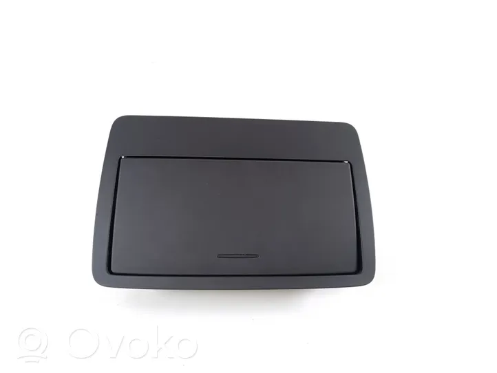 Audi Q3 8U Monitori/näyttö/pieni näyttö 8U0857273E