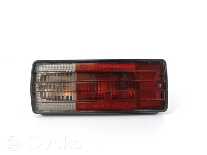 Mercedes-Benz G W461 463 Lampa tylna 