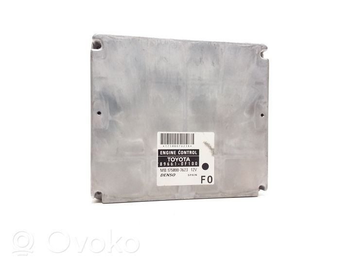 Toyota Corolla Verso AR10 Calculateur moteur ECU 896610F100