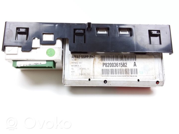 Renault Laguna II Monitor/display/piccolo schermo P8200361582A