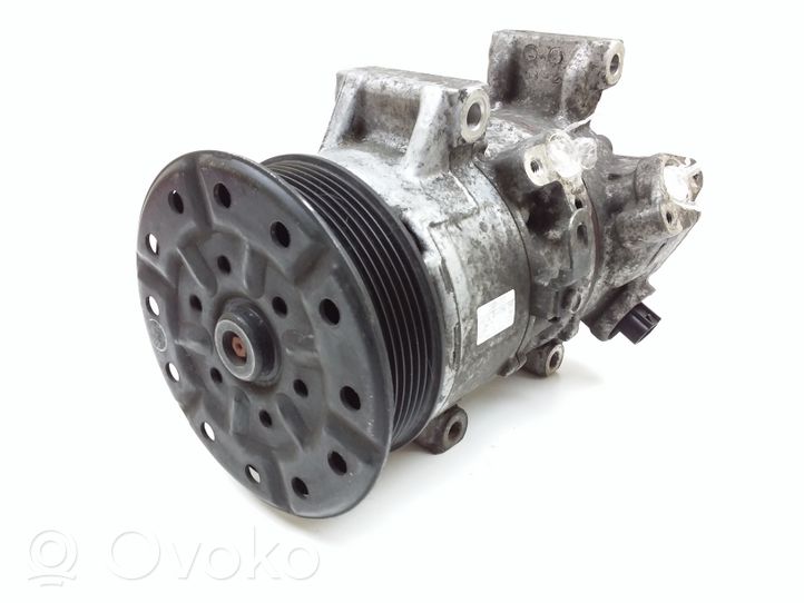 Toyota Auris 150 Ilmastointilaitteen kompressorin pumppu (A/C) 4472601257