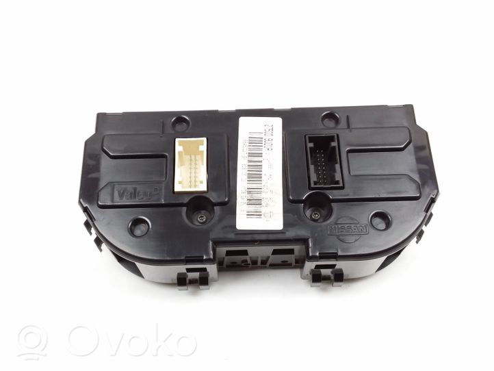 Nissan Note (E11) Ilmastoinnin ohjainlaite 275009U01A