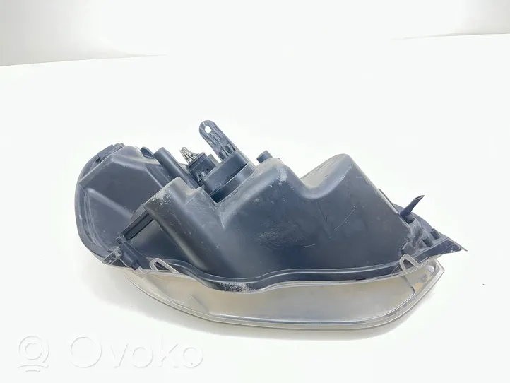 Ford S-MAX Lampa przednia 163681