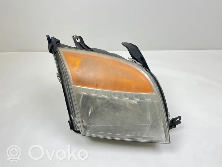 Ford Fusion Lampa przednia 24689800