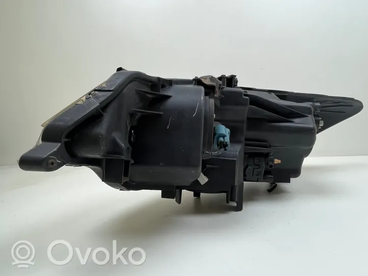 Honda Accord Lampa przednia P7530