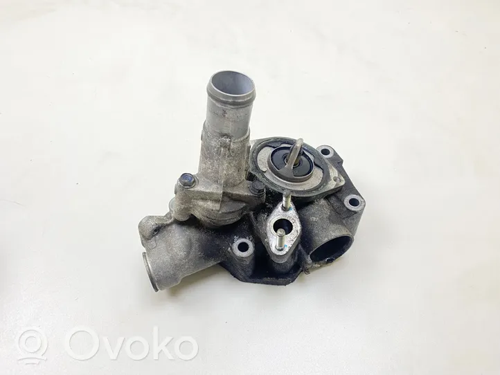 Honda CR-V Boîtier de thermostat 