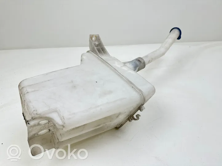 Toyota Corolla Verso AR10 Réservoir de liquide lave-glace 001193