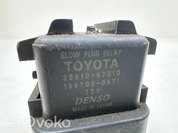 Toyota RAV 4 (XA20) Žvakių pakaitinimo rėlė 2861067010