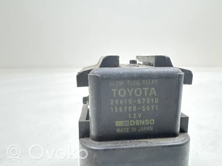 Toyota Corolla E120 E130 Žvakių pakaitinimo rėlė 2861067010