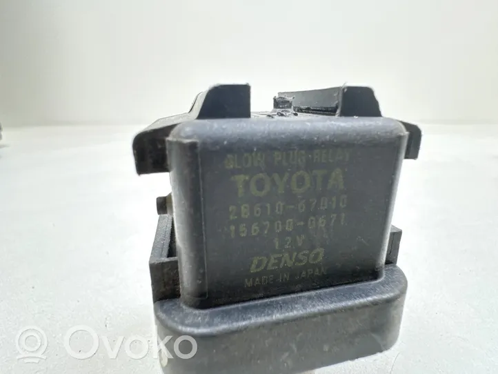 Toyota Corolla Verso AR10 Relais Vorglühkerzen Vorglühanlage 2861067010