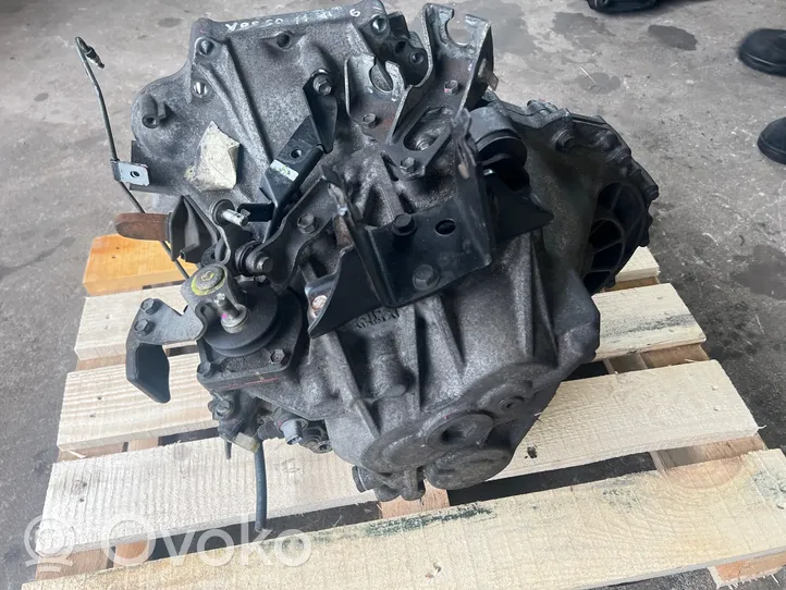 Toyota Verso Mechaninė 6 pavarų dėžė K379409329