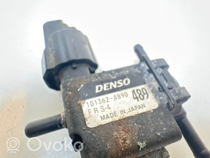 Honda CR-V Vacuum valve 1013624890