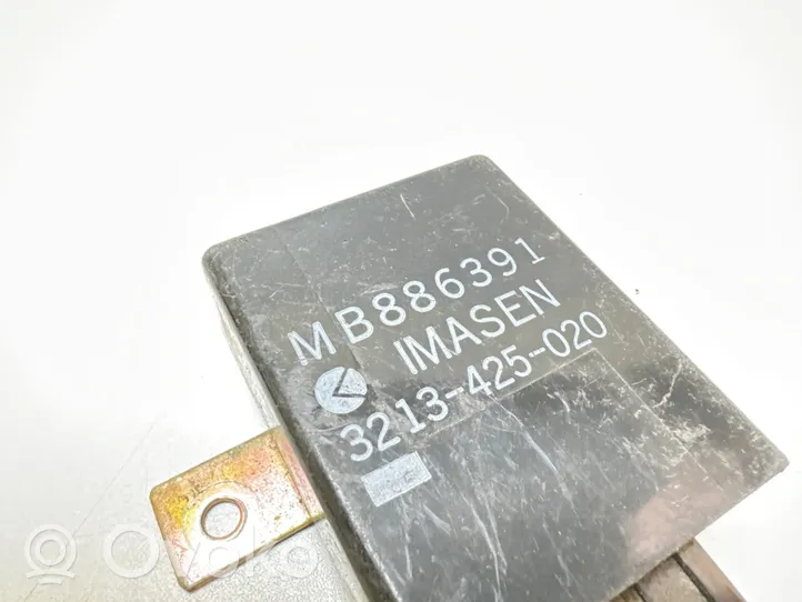 Mitsubishi Pajero Kiti valdymo blokai/ moduliai MB886391