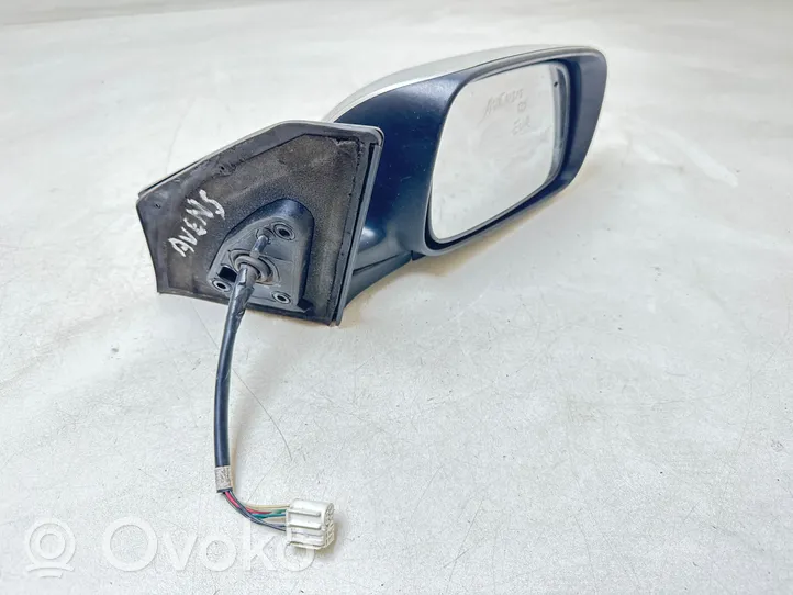 Toyota Avensis T250 Front door electric wing mirror E11015829