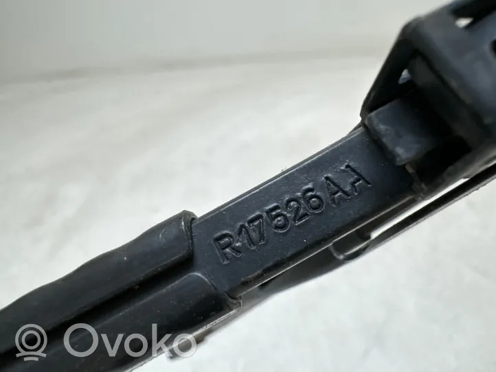 Ford C-MAX I Rear wiper blade arm R17526AA