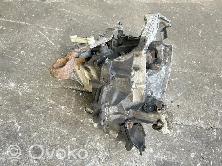 Citroen C3 Mechaninė 5 pavarų dėžė 9663399280