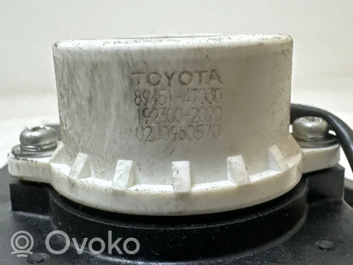 Toyota Prius (XW20) Lewarek zmiany biegów / górny 8945147030