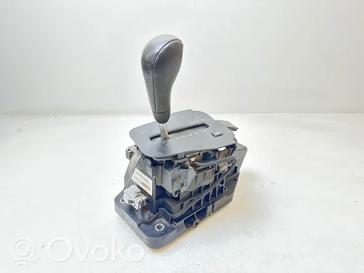 Volvo S60 Gear selector/shifter (interior) P0869401