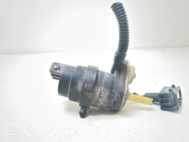 Opel Astra H Windscreen/windshield washer pump 