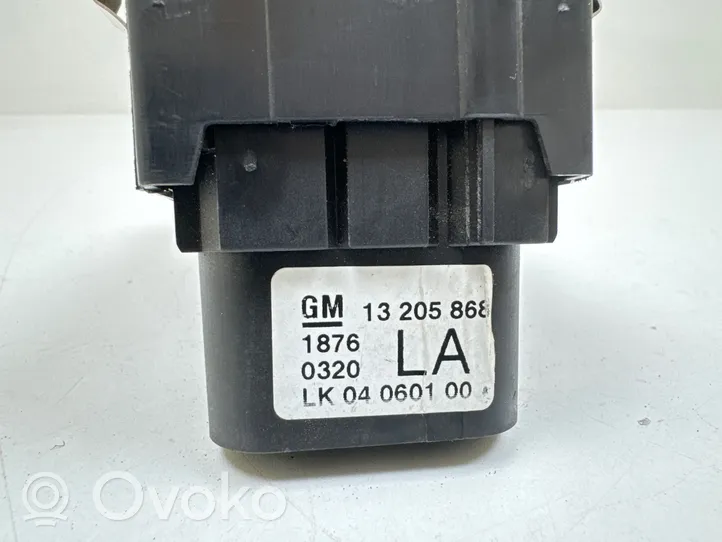 Opel Zafira B Interruptor de luz 13205868
