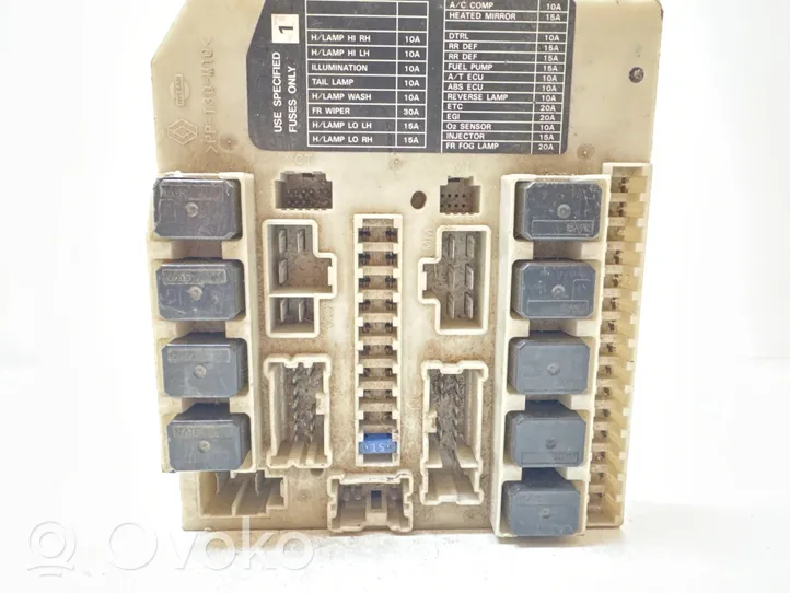 Nissan Navara D40 Fuse box set 284B7EB310