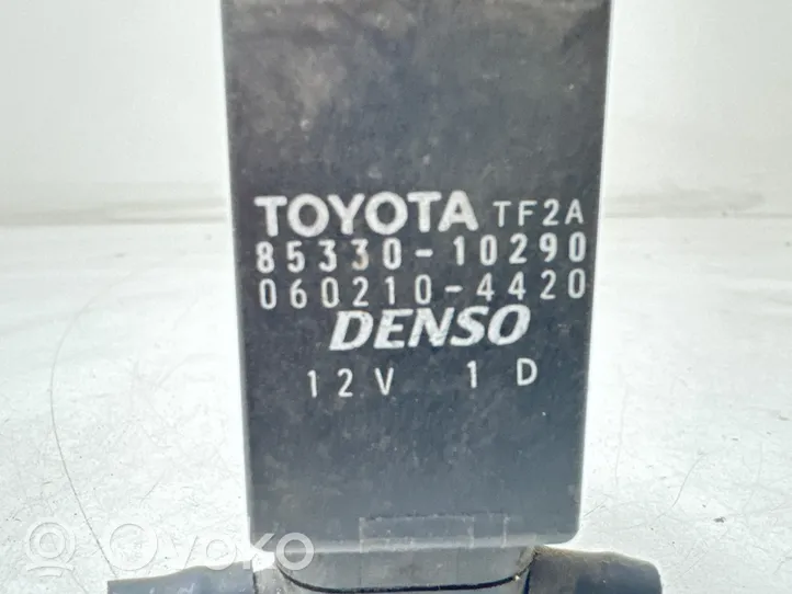 Toyota Yaris Pompe de lave-glace de pare-brise 8533010290
