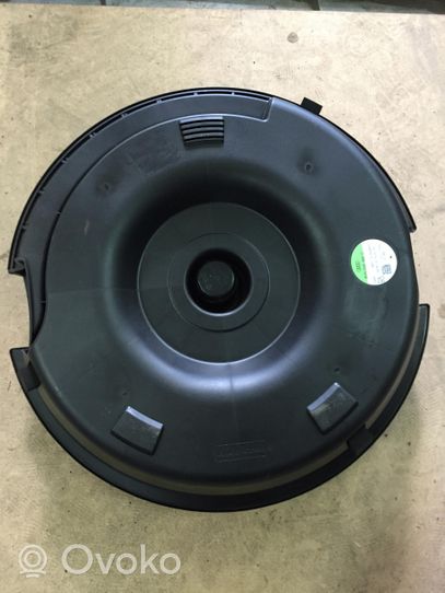 Audi RS3 Subwoofer-bassokaiutin 