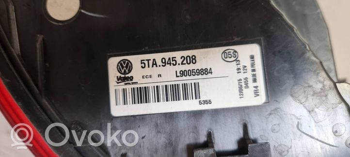 Volkswagen Touran III Set feux arrière / postérieurs 5TA945208