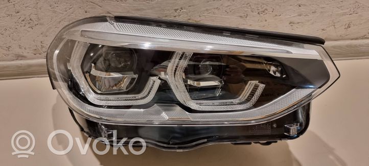 BMW X3 G01 Lampa przednia 8739654