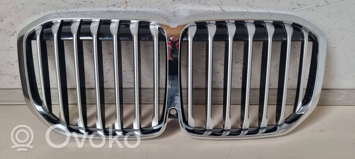 BMW X7 G07 Grille de calandre avant 7454897