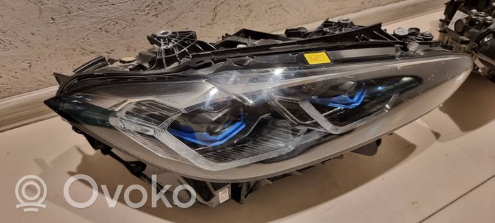 BMW M4 G82 G83 Lampy przednie / Komplet 5A04582