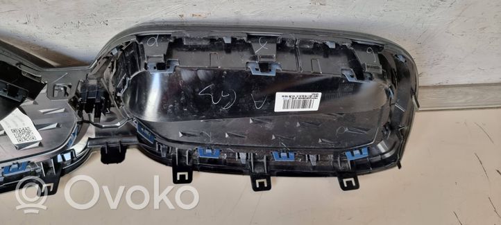 BMW X3 G01 Maskownica / Grill / Atrapa górna chłodnicy 9881798