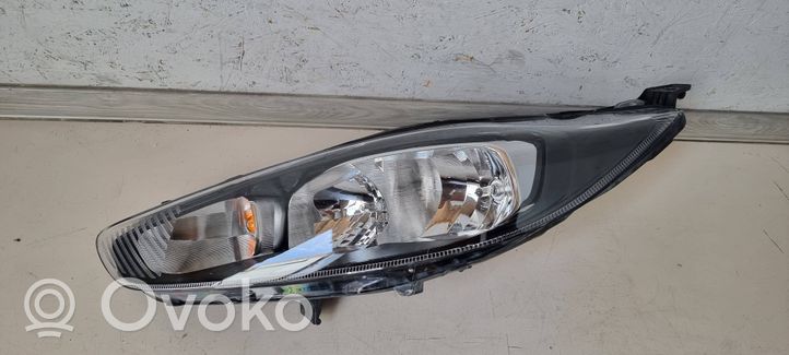 Ford Fiesta Lampa przednia C1BB13W030AD