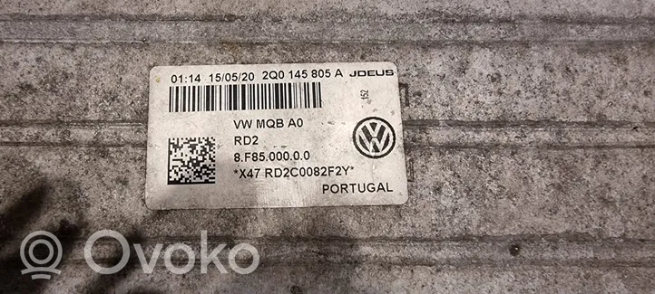 Volkswagen Golf VIII Välijäähdyttimen jäähdytin 2Q0145805A