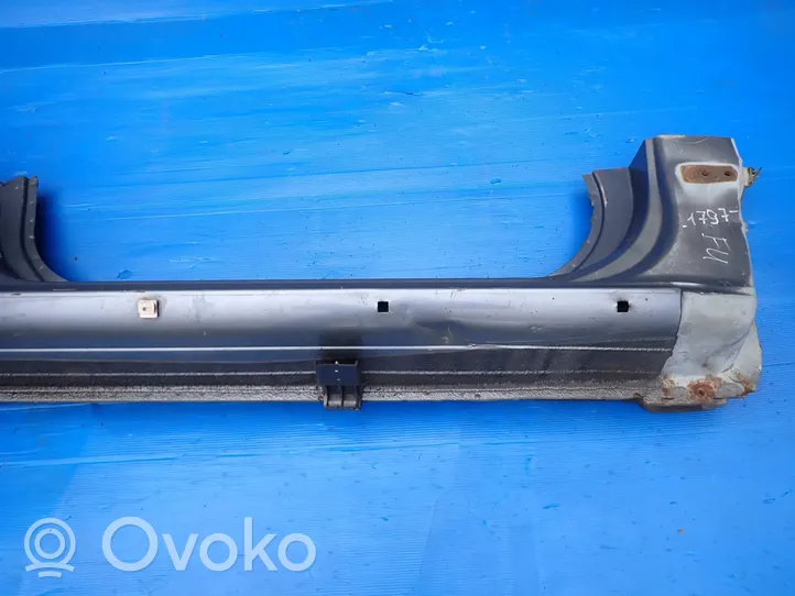 Honda Civic Front sill (body part) 