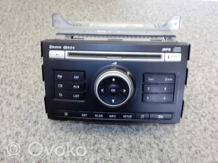 KIA Pro Cee'd I Panel / Radioodtwarzacz CD/DVD/GPS 