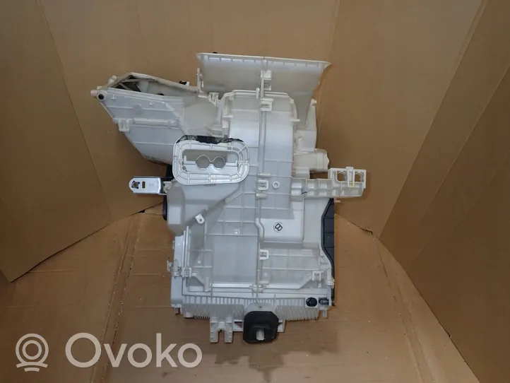 Toyota iQ Stellmotor Heizung Klima 