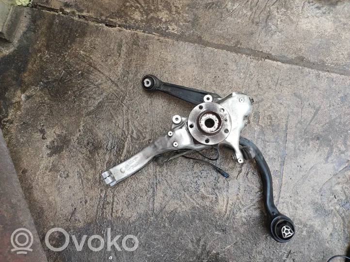 BMW X6 F16 Achsschenkel vorne 6869869