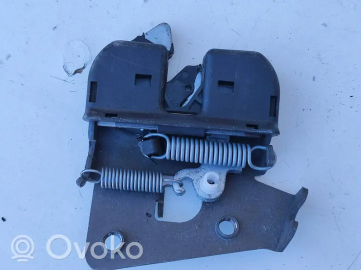 Mercedes-Benz C W205 Serrure de loquet coffre A1166381