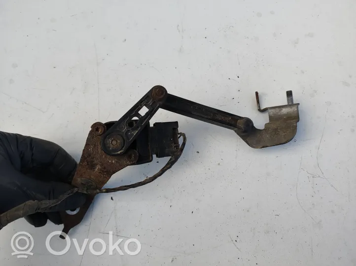 BMW 4 F36 Gran coupe Rear air suspension level height sensor 144112