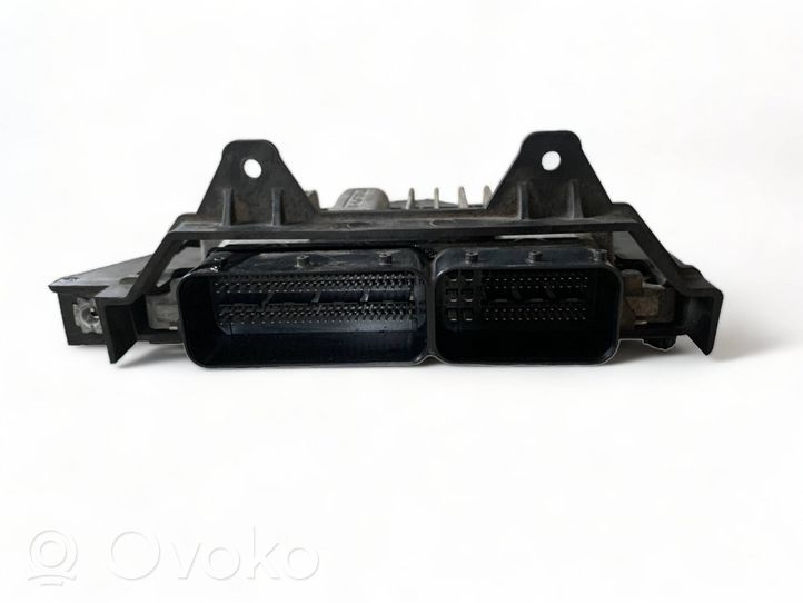 Opel Antara Variklio valdymo blokas 25189813