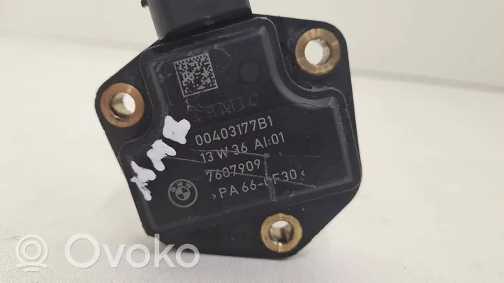 BMW 5 F10 F11 Eļļas līmeņa sensors 7607909