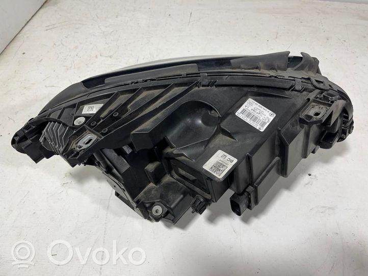 Mercedes-Benz B W246 W242 Phare frontale A2469066901