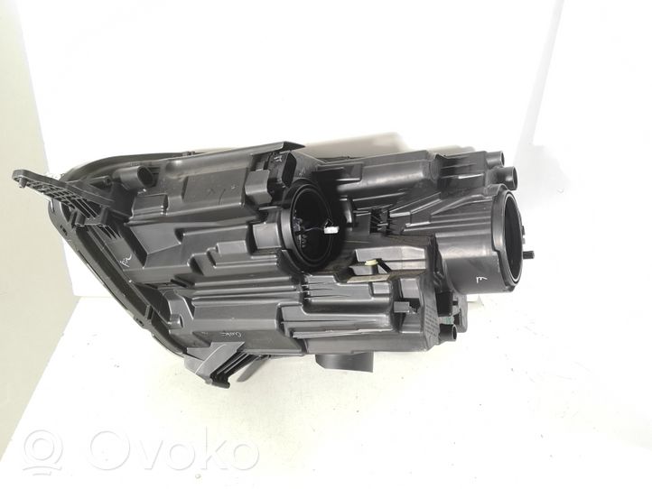 Ford Ecosport Lampa przednia GN1513D154HE