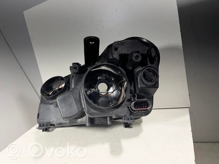 Ford C-MAX I Lampa przednia 1EJ00958702