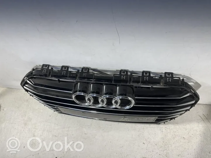 Audi A6 S6 C7 4G Grille calandre supérieure de pare-chocs avant 4G0853651AE