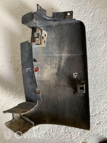Peugeot Boxer Takapuskurin kulmaosan verhoilu LS130413701