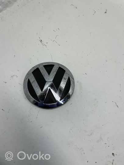 Volkswagen Touareg I Logo, emblème de fabricant 7L6853630