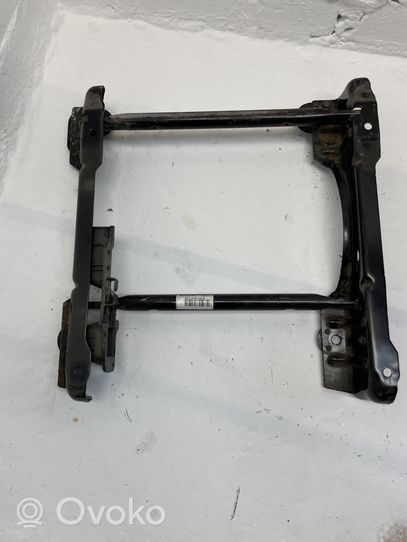 Citroen Berlingo Bourrelet pour siège avant 4413253004